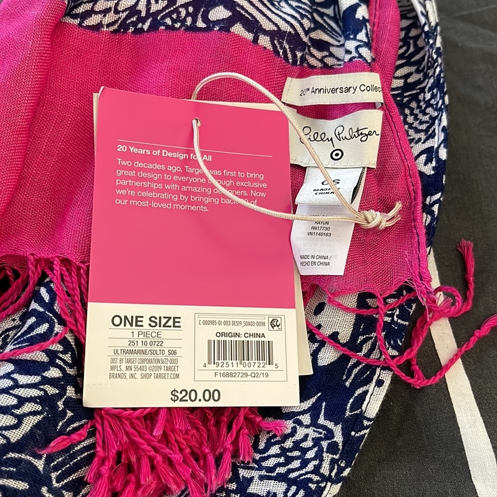 Lilly Pulitzer Scarf - Picture 2 of 3